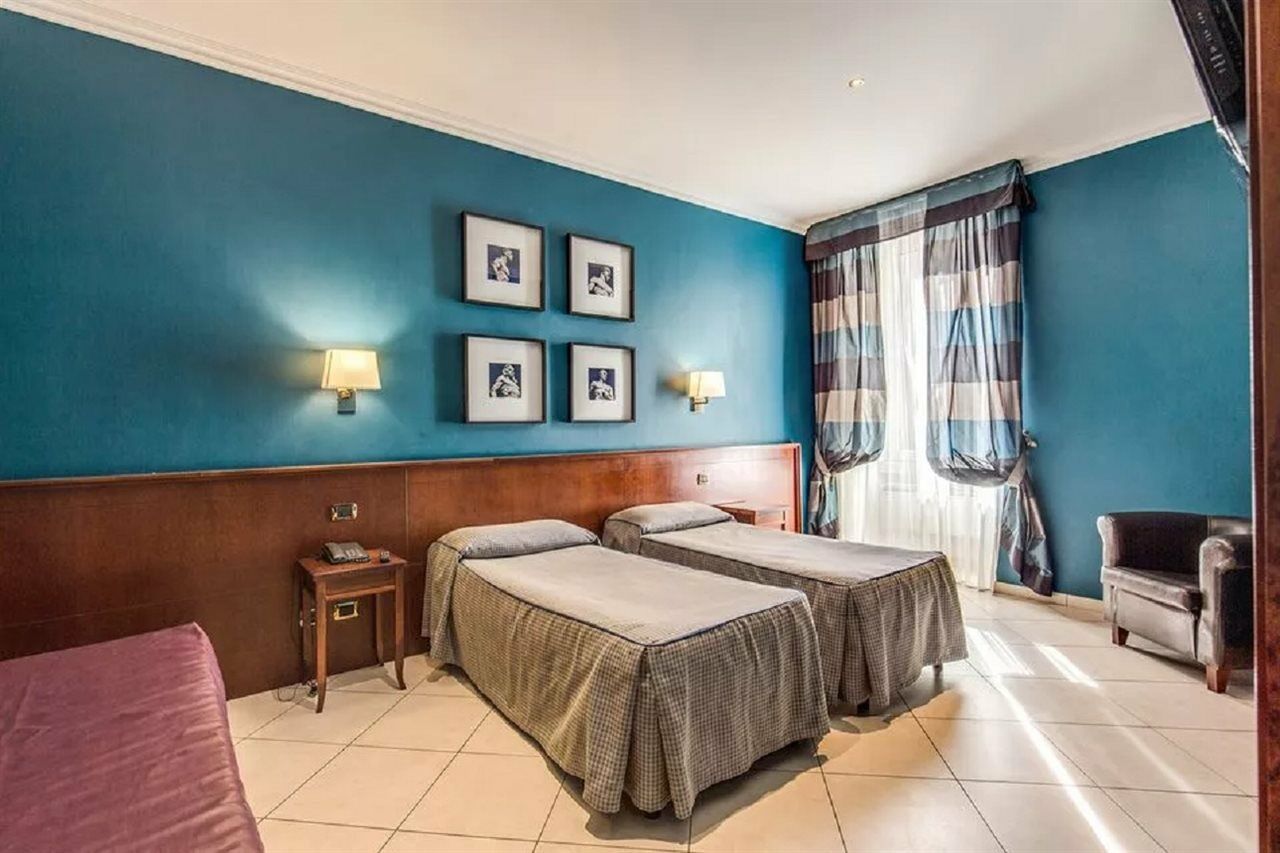 Hotel Taormina 2*