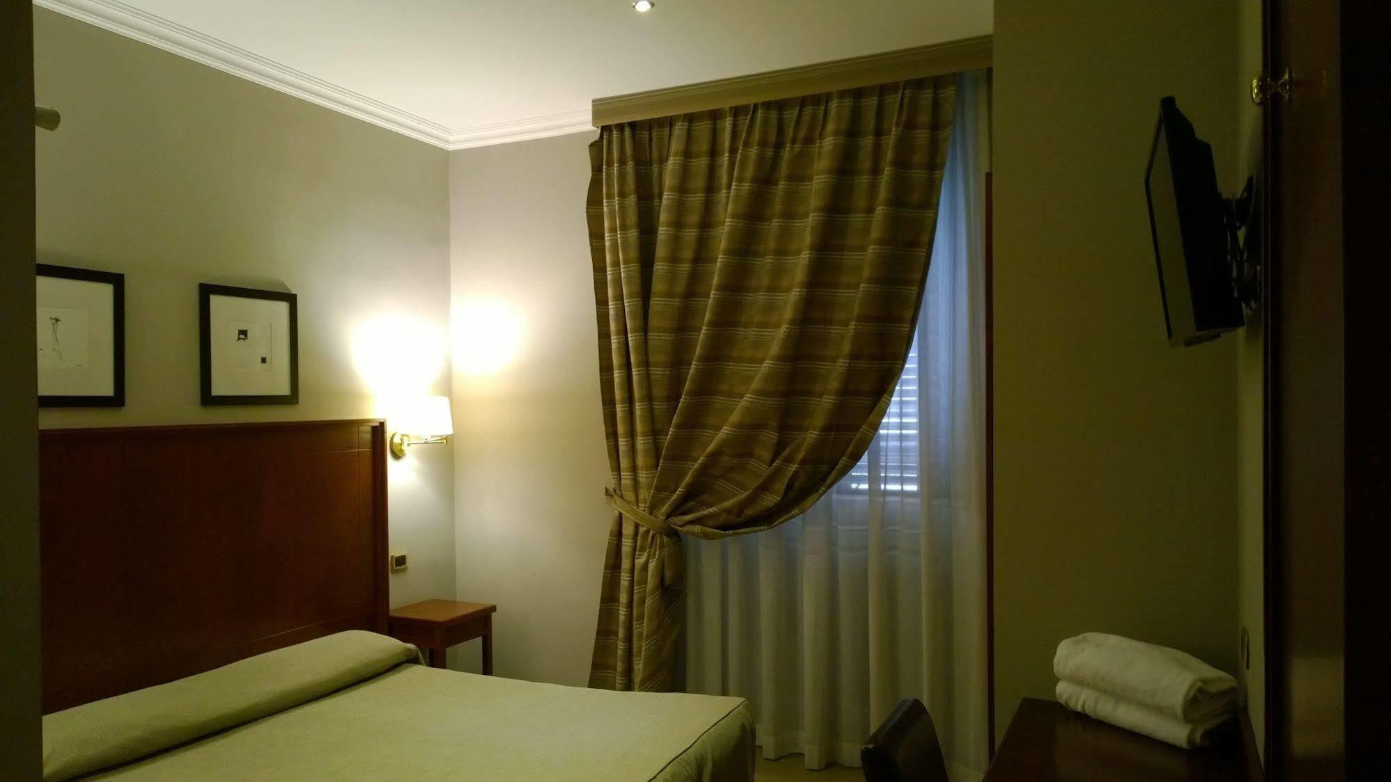 Taormina 2*